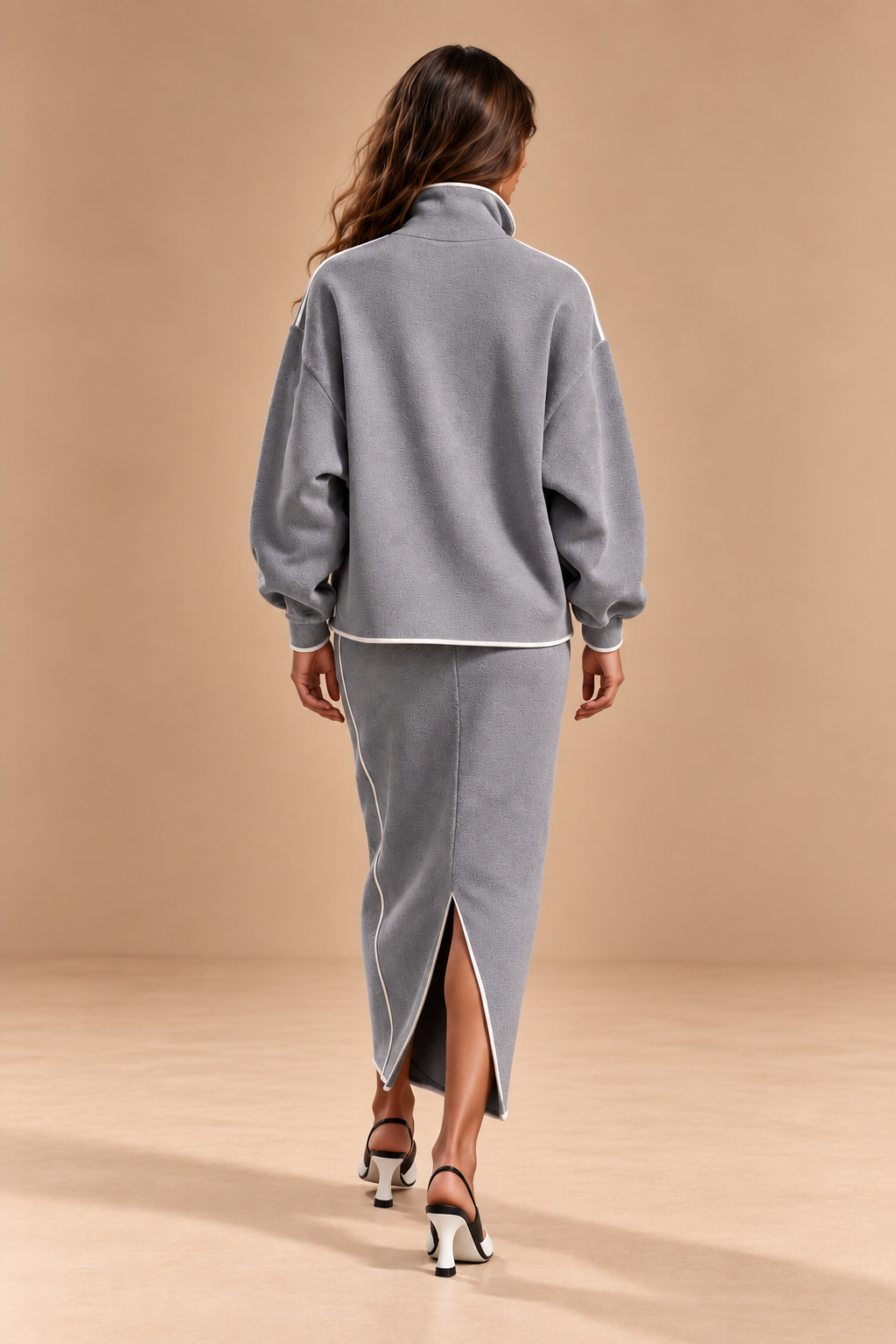 Amelia | Conjunto de Sudadera y Falda Midi
