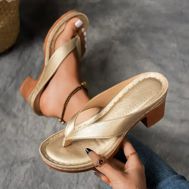 ALLEGRA | Chanclas de tacón alto para una silueta esbelta y una elegancia veraniega